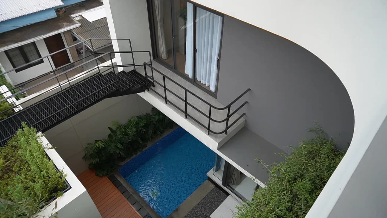DV House